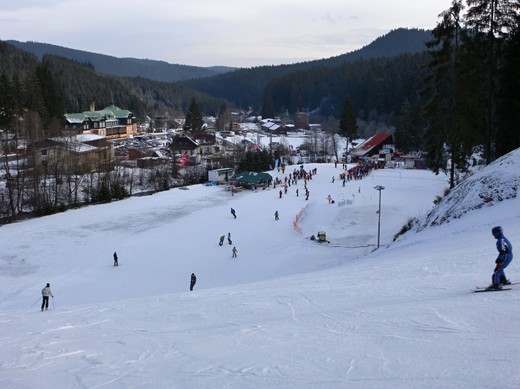 Dojezd sjezdovky na Bílé