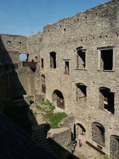 Hrad Hukvaldy