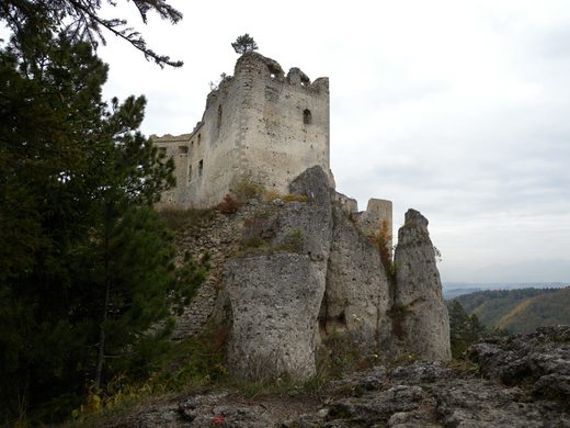 hrad_lietava_DSCN7097.jpg
