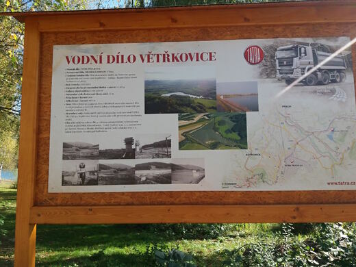 Informační tabule - přehrada Větřkovice