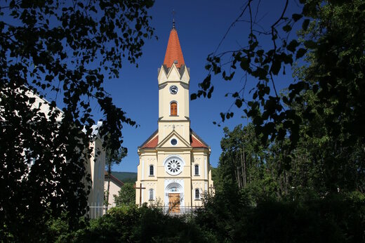 Kostel v Dolní Bečvě