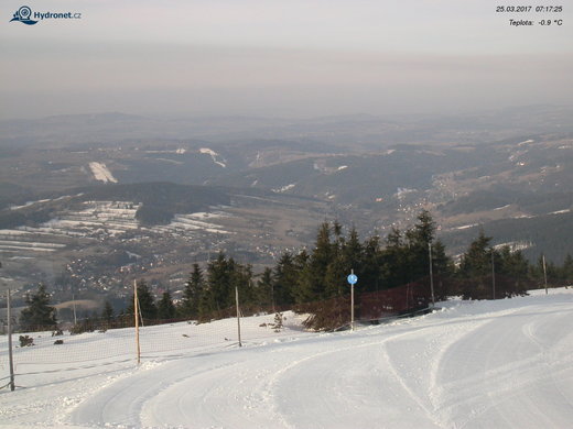 Ze sjezdovky na Lysé hoře v Krkonoších