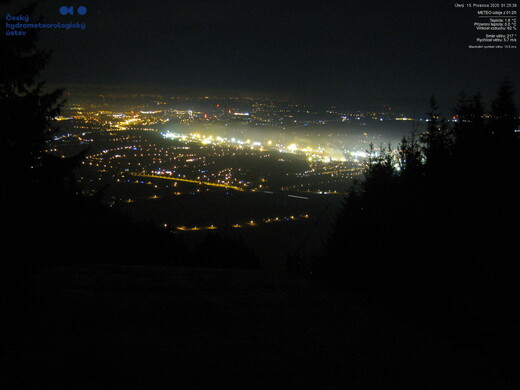 Pohled z Javorového vrchu v noci
