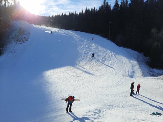 Na severním svahu SKI Bílá